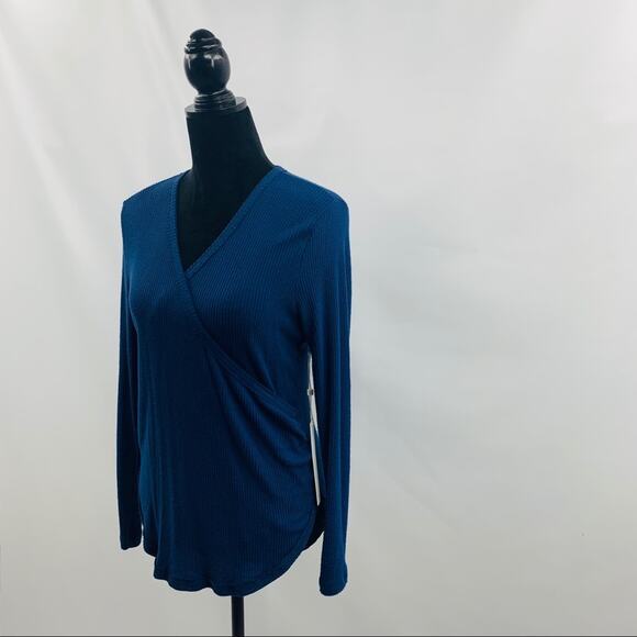 Caslon Dark Blue Faux Wrap V Neck Ribbed Tee - Picture 4 of 10